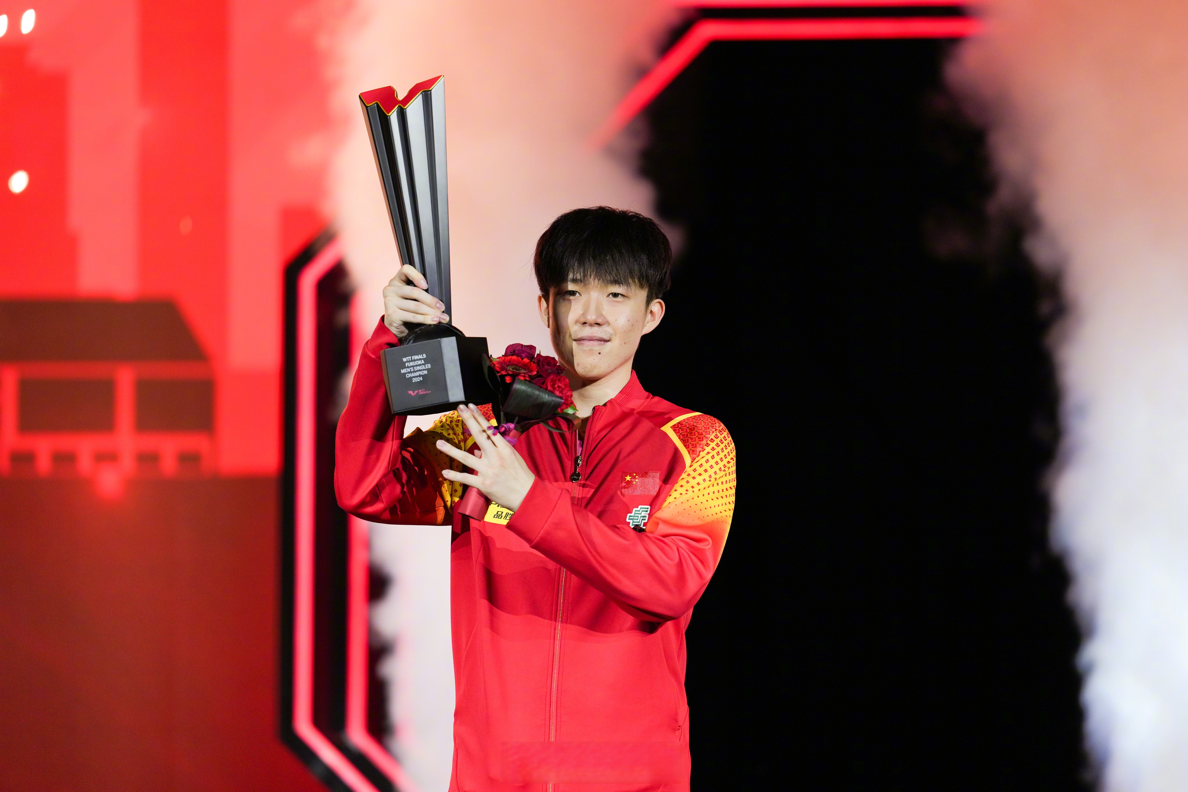 中国队逆转波兰队，王皓点燃赛场