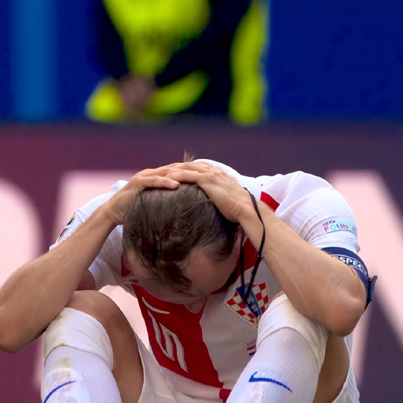 佛罗伦萨不敌劲旅，欧洲赛场前景黯淡