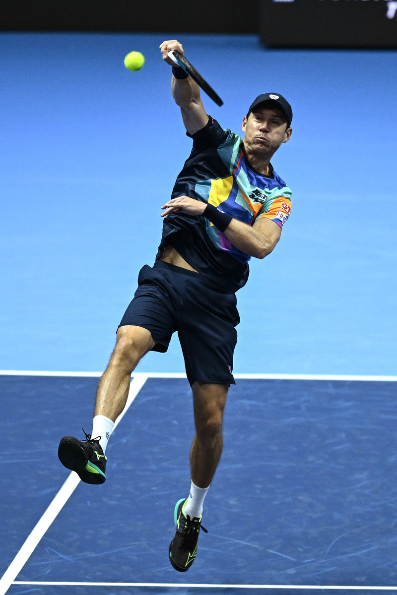 英国网球队轻取日本网球队,穆雷绝境逆转 英国网球队轻取日本网球队,穆雷绝境逆转